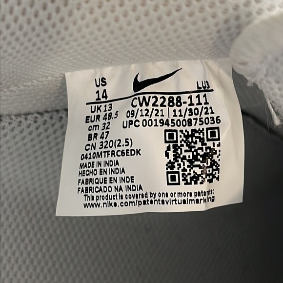 Nike Air Force 1  07 all white, made in 2021, EXCELLENT used condition main image 3